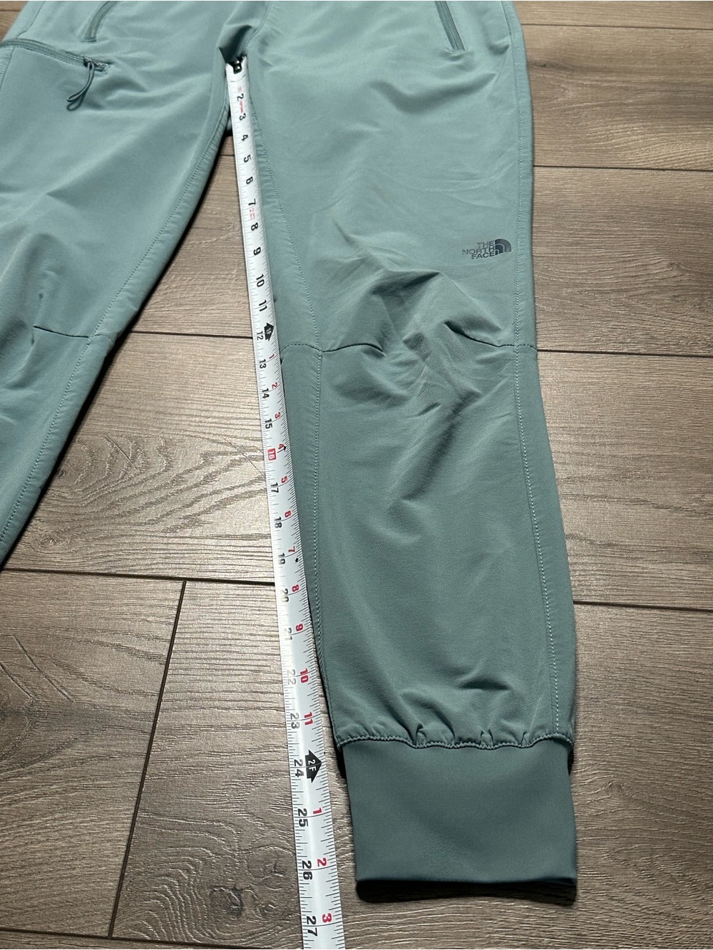 The North Face Bridgewater Joggers Mid Rise Hiking Casual Travel Pants Green XS - Picture 11 of 11